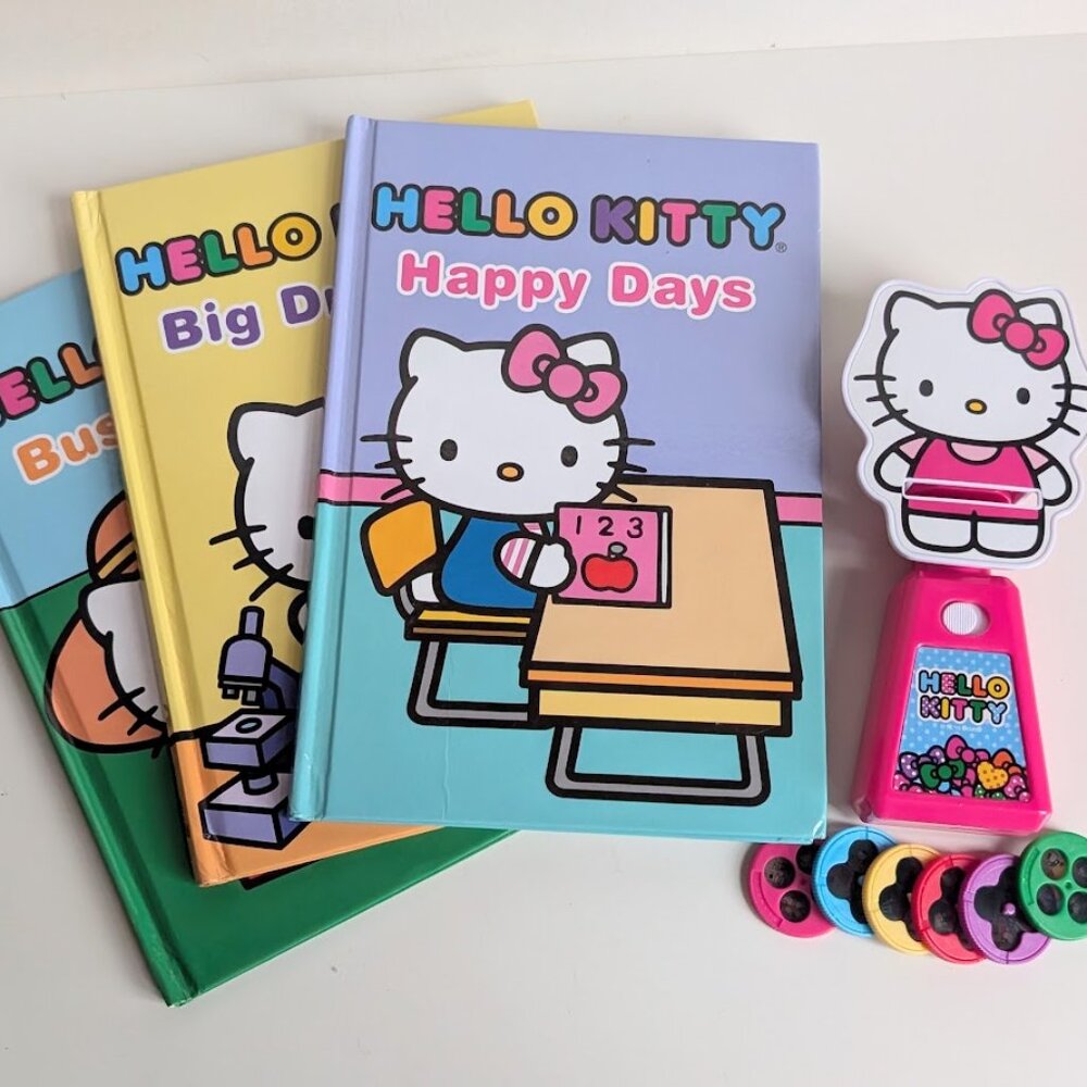 Hello Kitty Movie Theater Storybook & Movie Projector - Hardcover